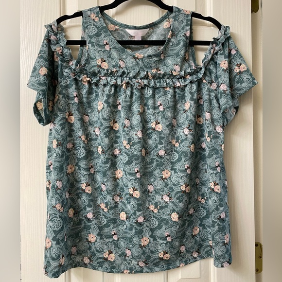 LC Lauren Conrad Floral Cold Shoulder Women's Top Size Medium - Picture 3 of 16